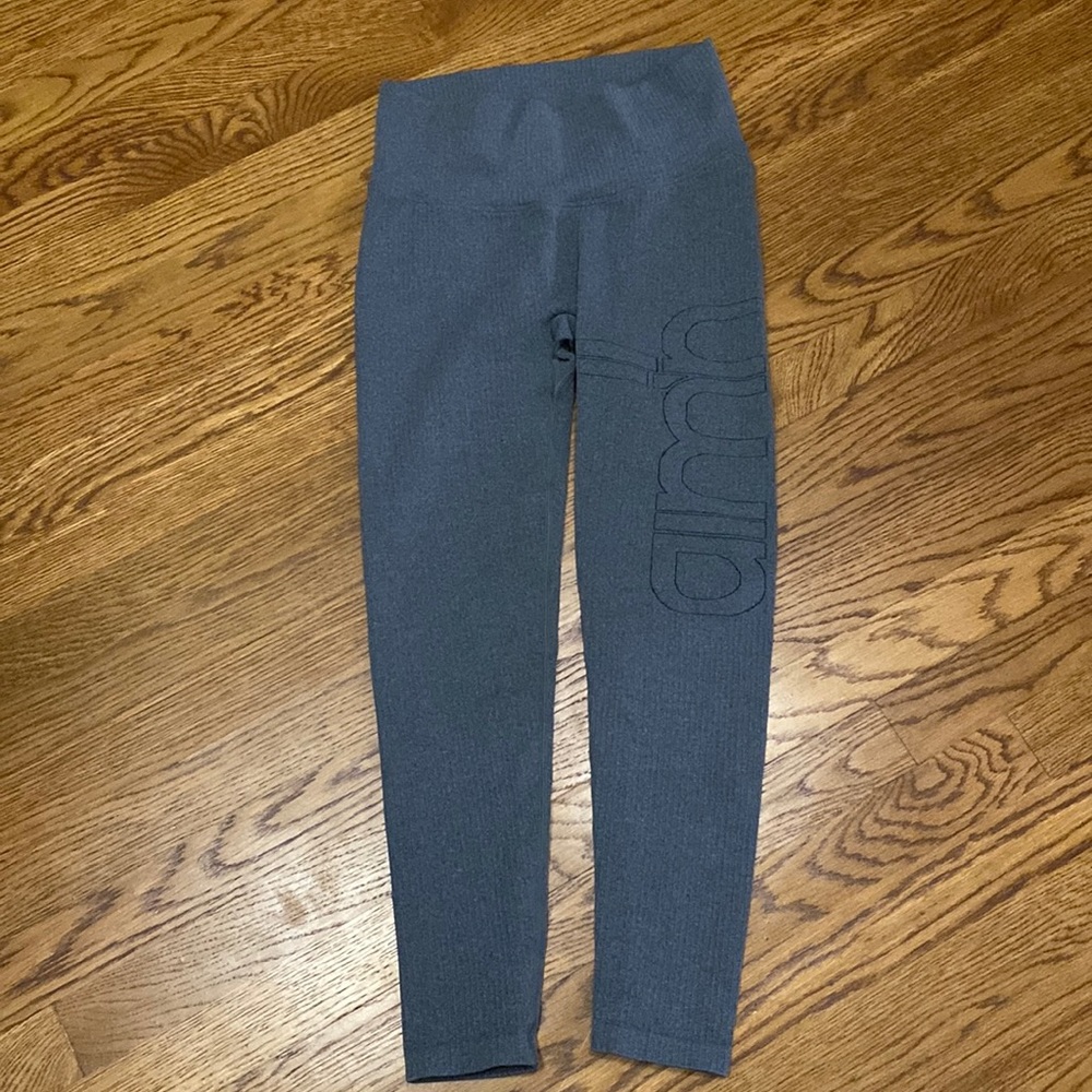 Gray High-Waisted Leggings